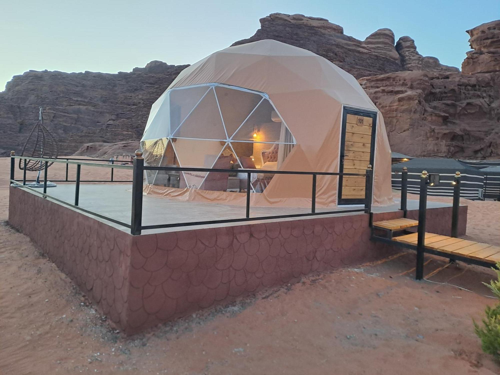 Taj Wadi Rum Camp Zewnętrze zdjęcie